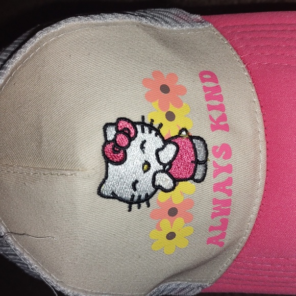 Sanrio Hello Kitty Always Kind Trucker Hat - Picture 3 of 12